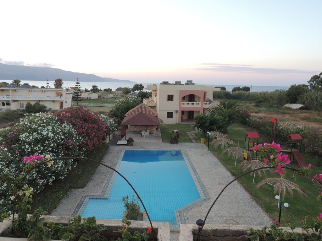 Villa Rita Apartments A Tavronitis Dış mekan fotoğraf