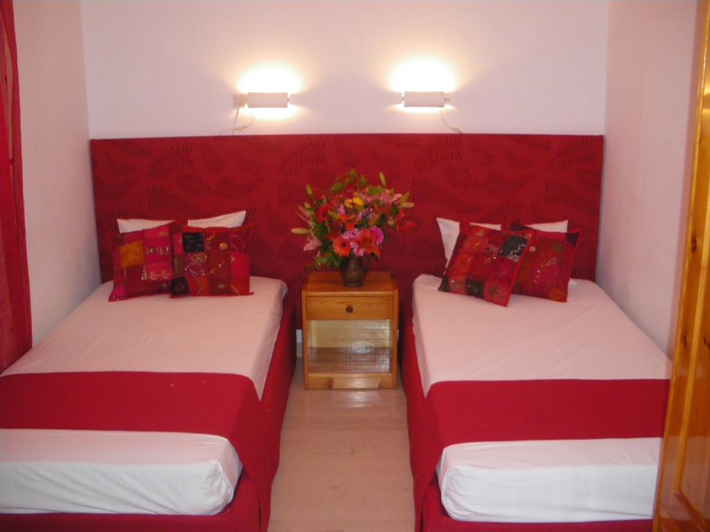 Villa Rita Apartments A Tavronitis Oda fotoğraf