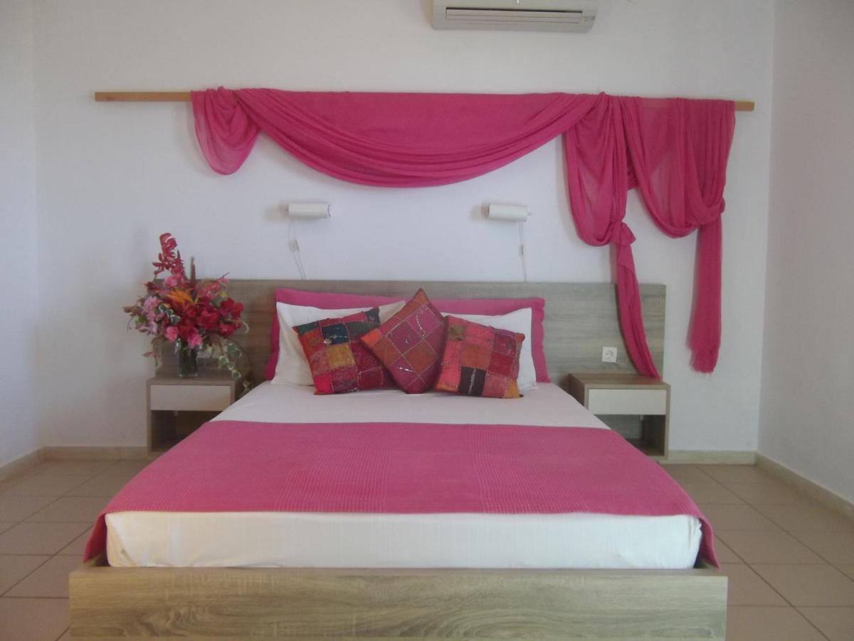 Villa Rita Apartments A Tavronitis Dış mekan fotoğraf