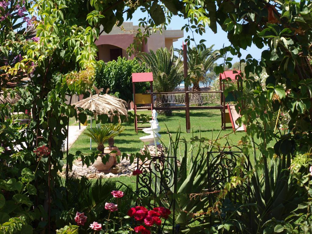 Villa Rita Apartments A Tavronitis Dış mekan fotoğraf
